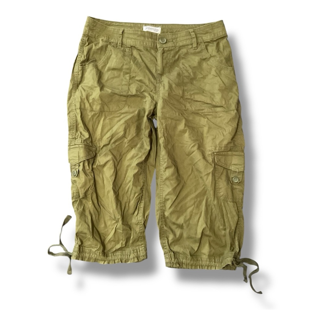 Green Cargo Capris shorts